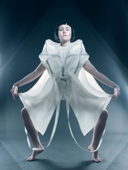 A science fiction looking silk dress with a steel construction underneith